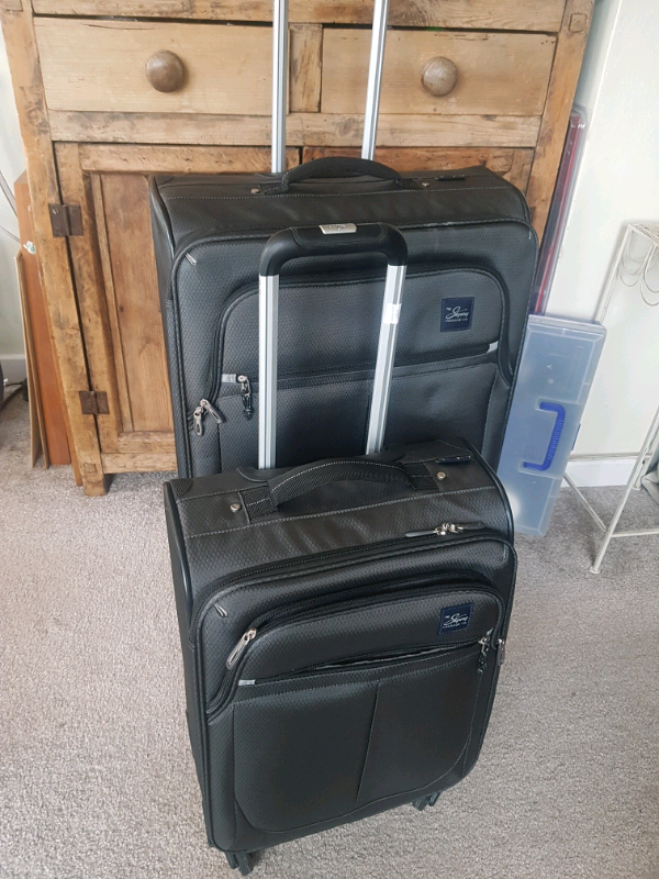 skyway zero gravity luggage